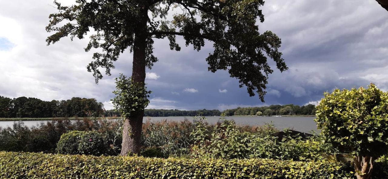 Bungalow Idylle Am See Neuruppin Exterior foto